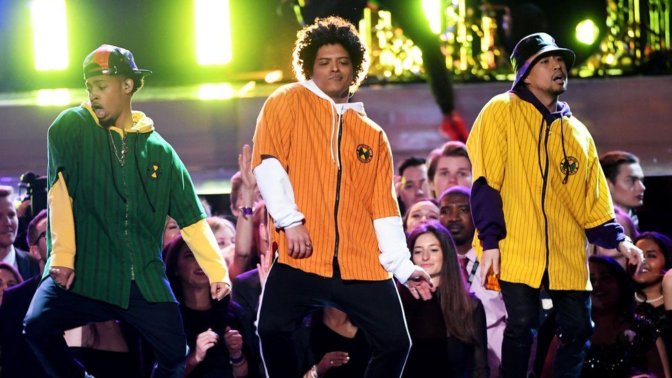 How Bruno Mars' new music video is a tribute to 90s style